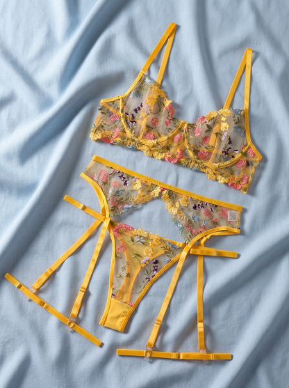 Mademoiselle Macaron – G-String (Lemon Chiffon)